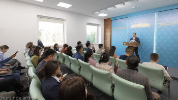 Фотография к новости: Кореяда сотталған екі қазақстандық елге қайтады