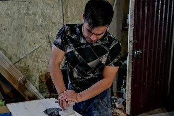 Фотография к новости: Ағаш шебері: Адам үнемі ізденісте жүруі керек