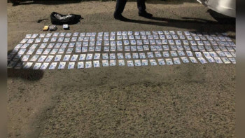 Фотография к новости: Киберполицейлер кәмелеттік жасқа толмаған екі алаяқты құрықтады