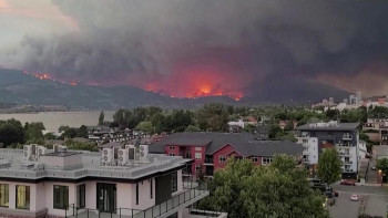 Фотография к новости: Канаданың солтүстік-батыс бөлігінде 20 мың адамды эвакуациялады