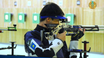 Фотография к новости: Қазақстандық мерген Ислам Сәтбаев Париж Олимпиадасына лицензия алды