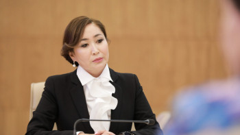 Фотография к новости: Қарақат Әбден тағдыры қиын ауыл әйелдері туралы айтты