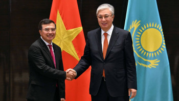 Фотография к новости: Мұнай-газ химиясы саласындағы ынтымақтастық перспективалары талқыланды