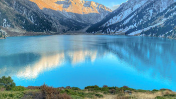 Фотография к новости: Үлкен Алматы көлінің аумағына кіру бағасы туристер наразылығын тудырды