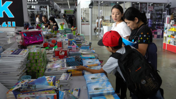 Фотография к новости: Ата-аналар балаларға жұмыс дәптерін сатып алуға міндетті ме