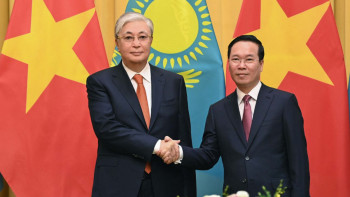 Фотография к новости: Вьетнамның беделін жоғары бағалаймыз - Тоқаев