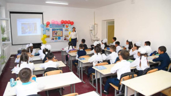 Фотография к новости: Түркістанда 52 мыңға жуық бала 1-сыныпқа барады