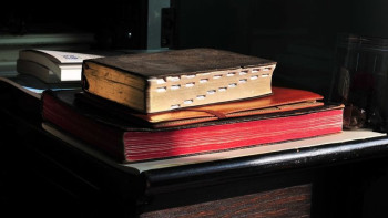 Фотография к новости: Атырауда тұрғынынан 80 діни кітап тәркіленді