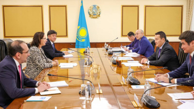 Смайылов Дүниежүзілік банктің Орталық Азия бойынша өңірлік директорымен кездесті