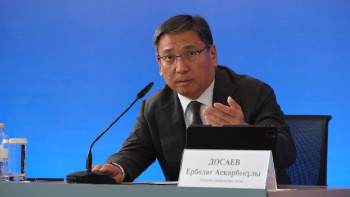 Фотография к новости: Алматы тұрғыны дизельді автобустарға шағымданды