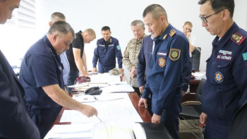 Фотография к новости: ТЖМ министрі шахтадағы өртті толық және объективті тергеу жүргізуді тапсырды