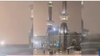 Фотография к новости: Меккеде дауыл тұрып, нөсер құйды