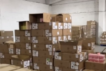 Фотография к новости: Заңсыз айналым. Алматыда 55 мыңнан астам электронды темекі табылды