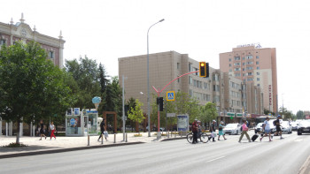 Фотография к новости: Сауда, білім, өнеркәсіп. Қазақстандықтардың көбі қай салада жұмыс істейді