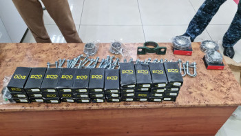 Фотография к новости: Қарағанды әуежайында декларацияланбаған тауар тәркіленді