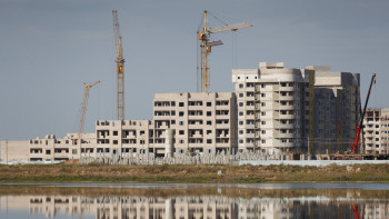 Фотография к новости: Өскеменде қазан айында 45 пәтерлі 2 үйдің құрылысы аяқталады