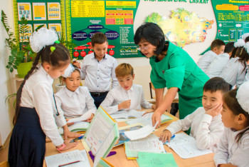 Фотография к новости: Бір мұғалім екі мектепте қатар жұмыс істей ала ма