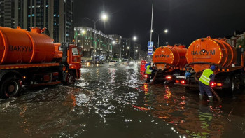 Фотография к новости: Астанада бір айдың жауын-шашын мөлшері бір кеште жауды