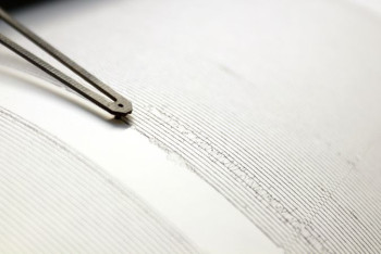 Фотография к новости: Қазақстанда 3,7 балдық жер сілкінісі тіркелді