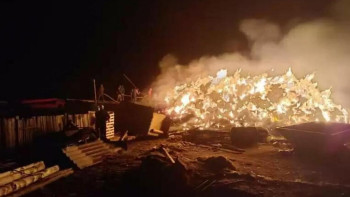 Фотография к новости: Батыс Қазақстан облысында 200 тоннаға жуық пішен отқа оранды