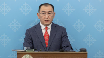 Фотография к новости: Батыстық әріптестермен тығыз байланыстамыз. Смадияров санкция қаупі жайында