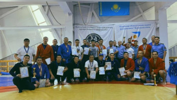 Фотография к новости: Павлодарлық полицейлер самбо күресінен бақ сынасты