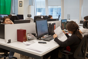 Фотография к новости: Жыл басынан бері 303,3 мыңнан астам азамат жұмысқа орналастырылды