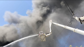 Фотография к новости: Шымкентте қойма өртенді