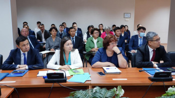 Фотография к новости: ИИДМ-де Конституция күні аталып өтті