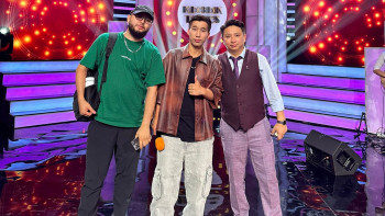 Фотография к новости: Әнші Kalifarniya АҚШ-қа кетіп бара жатыр