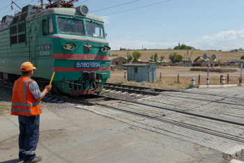 Фотография к новости: Биыл 1,3 мың шақырым темір жолы жөнделеді