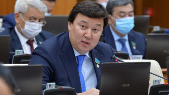 Фотография к новости: Мәжіліс депутатының өкілеттігі тоқтатылды