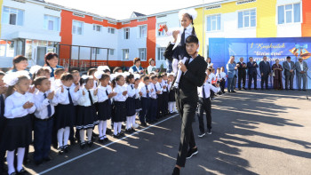 Фотография к новости: Жамбыл облысында жаңа мектеп пайдалануға берілді