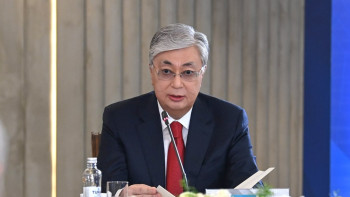 Фотография к новости: Жолдау. Тоқаев көлік пен теңіз жолын дамыту үшін қандай тапсырма берді?