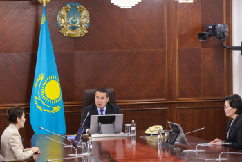 Фотография к новости: Әлихан Смайылов бес министрліктің жаңа басшыларын таныстырды