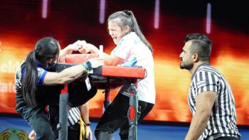 Фотография к новости: Қазақстан құрамасы қол күрестен әлем чемпионатында тағы 23 медаль жеңіп алды