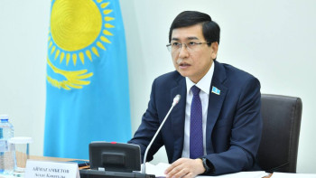 Фотография к новости: Асхат Аймағамбетов Жолдауда көтерілген 6 мәселені атады