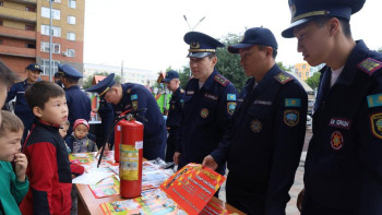 Фотография к новости: Астана тұрғындары өрт-тактикалық оқу-жаттығуға қатысты