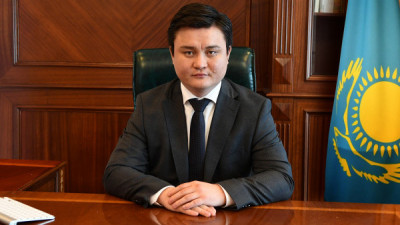Әсет Ерғалиев Президенттің экономикалық мәселелер жөніндегі көмекшісі болды