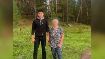 Фотография к новости: ШҚО полицейлері орманда адасып кеткен әжені іздеп тапты