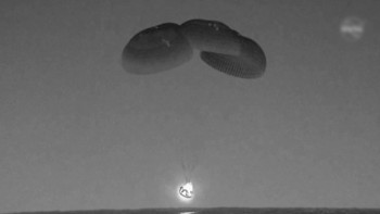 Фотография к новости: Орбитадағы халықаралық станциядан 4 ғарышкер жерге оралды