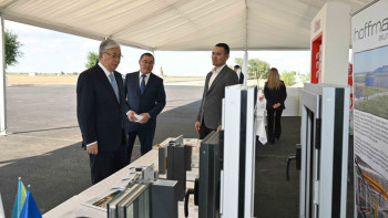 Фотография к новости: Тоқаев: Мемлекет отандық өнім өндірушілерді қолдайды