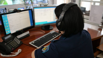 Фотография к новости: Биыл СҚО полициясы “102” арнасы арқылы 89 947 хабарлама қабылдады