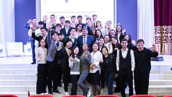 Фотография к новости: Ғылым және жоғары білім министрі студенттерге дәріс оқыды