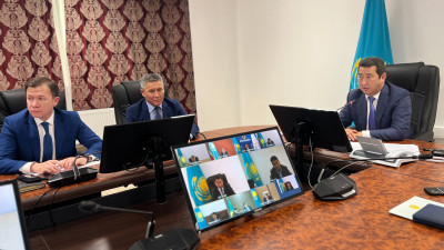 Ауыл шаруашылығы министрі Айдарбек Сапаров жедел штаб отырысын өткізді