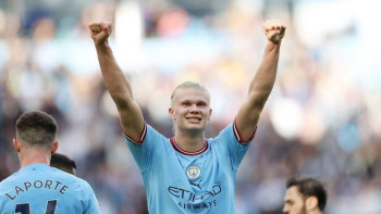 Фотография к новости: Холонд Месси мен Роналдуға деген көзқарасы туралы айтты