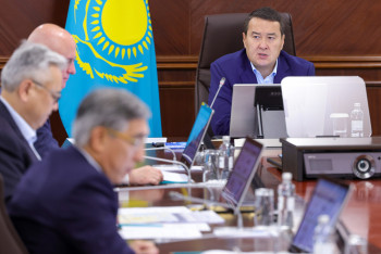 Фотография к новости: Смайылов жол құрылысы саласындағы міндеттерді белгіледі