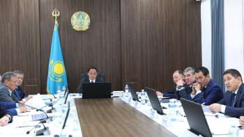 Фотография к новости: Жамбылдың жаңа әкімі өңірге 140,8 млн ағаш егуді жоспарлап отыр