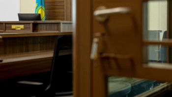 Фотография к новости: Арыстанбек Мұхамедиұлы ісі: Сот апелляцияны қарауды кейінге қалдырды