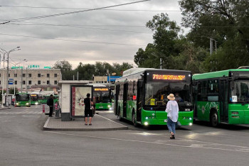 Фотография к новости: Алматыда автобус екі адамды қағып кетті